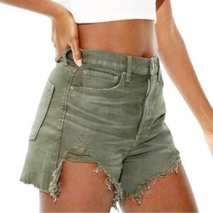 AE Highest Rise Mom Short Army Green Distressed‎ Size 14 NWT
